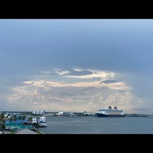 Meet your Posher, Rachel!